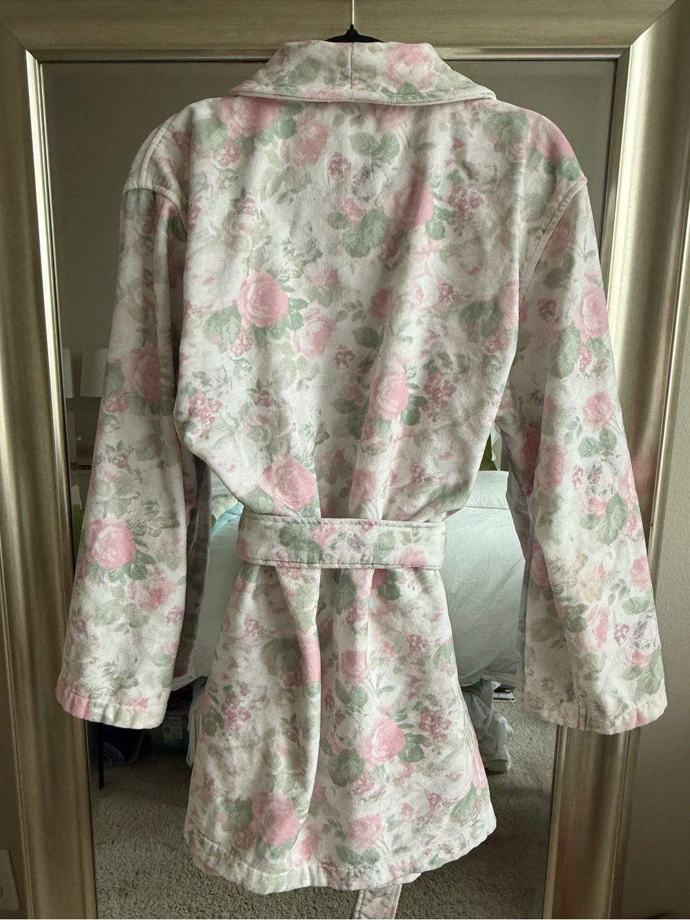 Loveshackfancy Robe - Picture 2 of 3